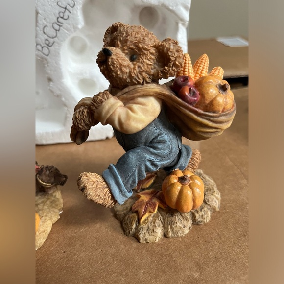 Harvest Bears Figurines 3pc RARE Holiday Decor from Home Interiors and Gifts Co. - Picture 4 of 6